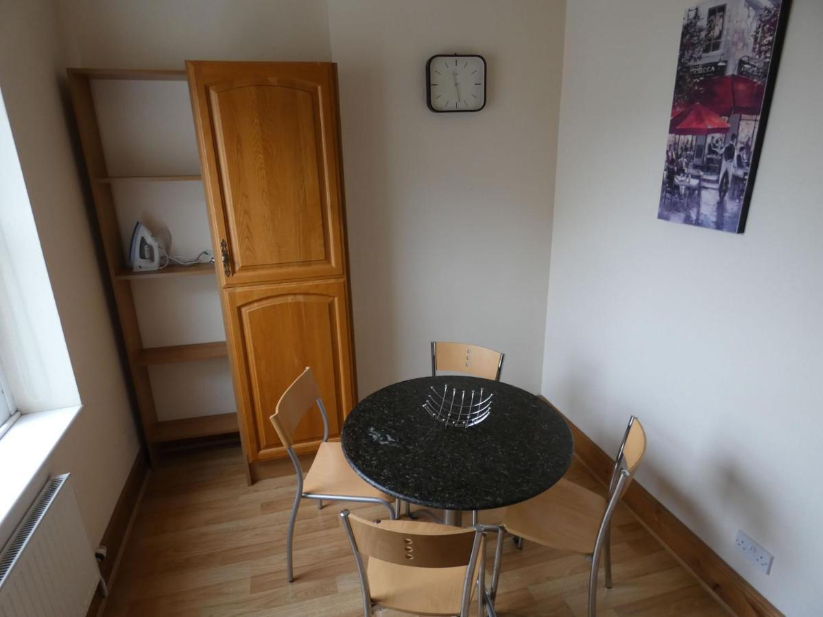Hurst Dene Bed & Breakfast Swansea